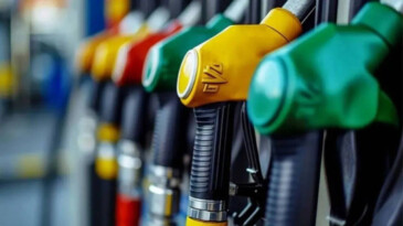 13 Ekim 2024 Pazar güncel benzin, motorin ve LPG fiyatları. istanbul güncel akaryakıt fiyatları