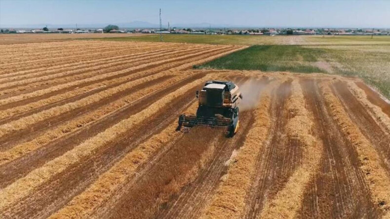 Tarımsal kalkınmada endüstriyel tarımla yenileyici tarım birlikteliğinin önemi